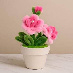 Chậu hoa kẽm nhung mini màu hồng trang trí bàn làm việc